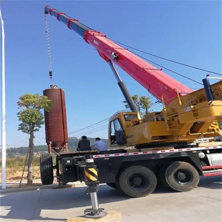 温州龙湾专业吊车租赁多少钱